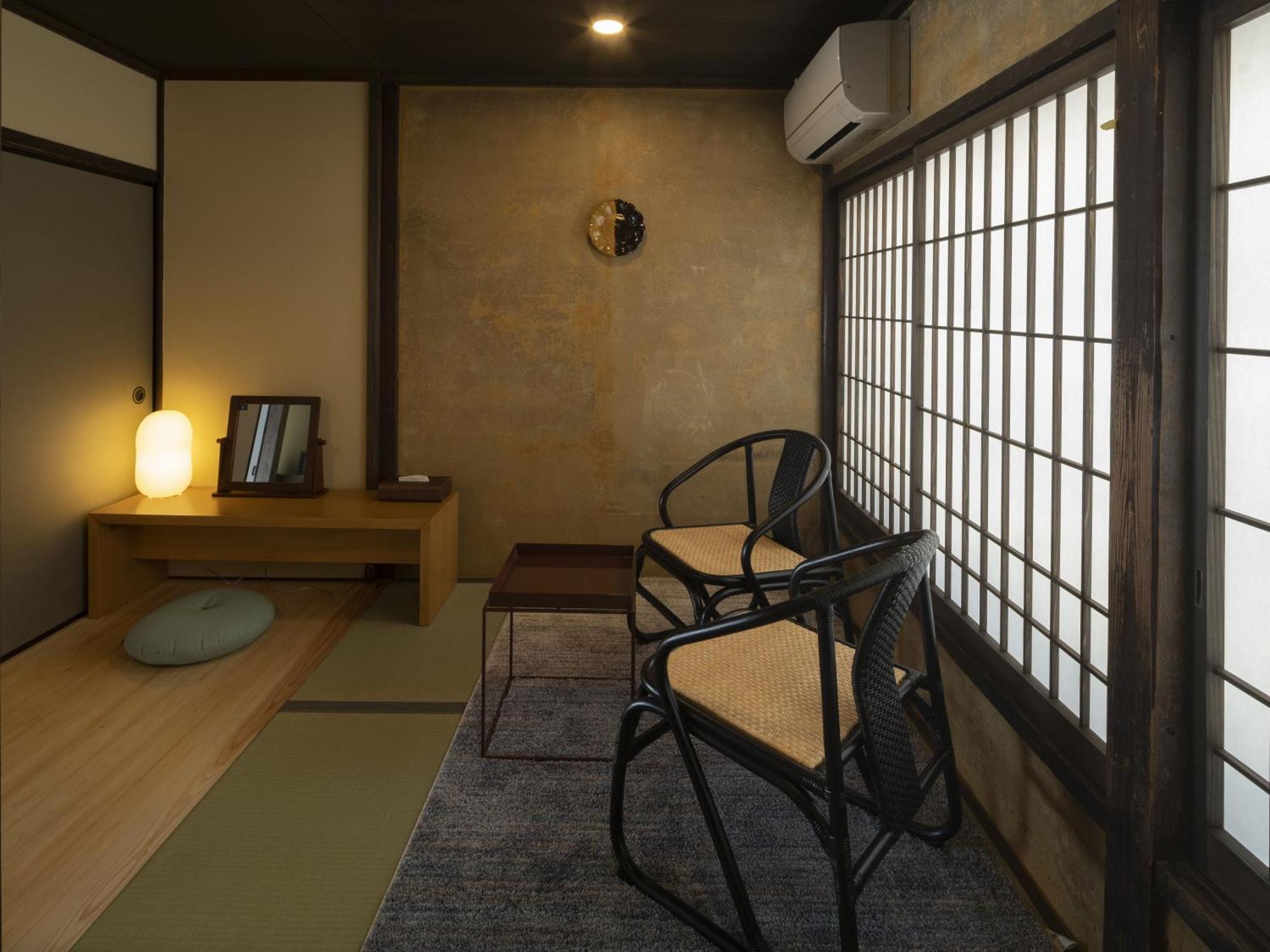 Nipponia Hotel Ozu Castle Town Exterior foto