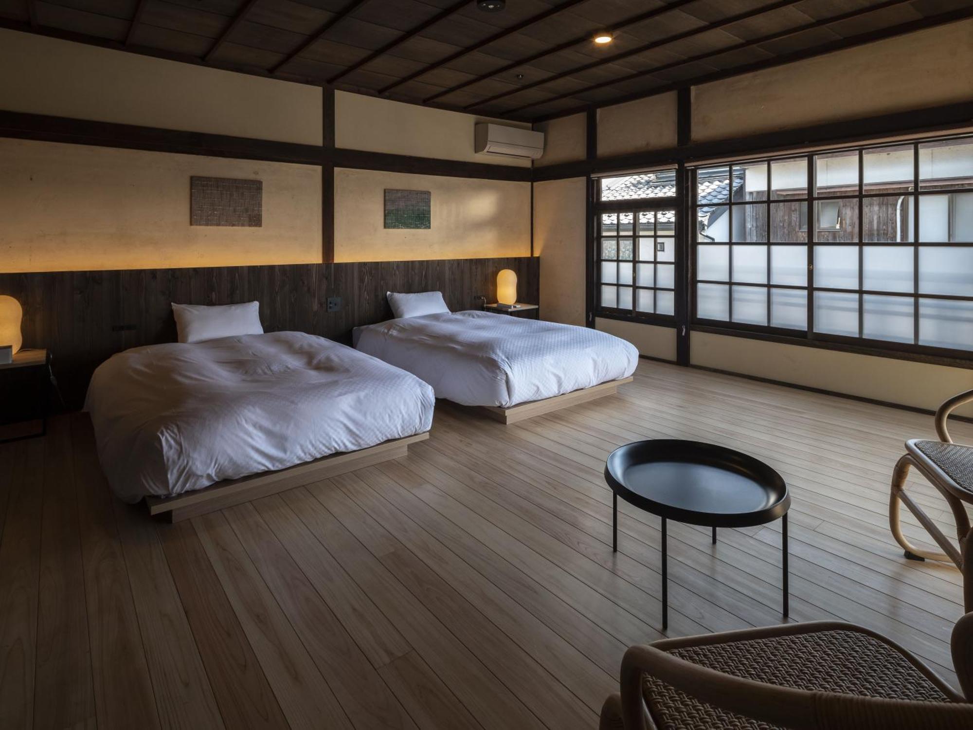 Nipponia Hotel Ozu Castle Town Exterior foto