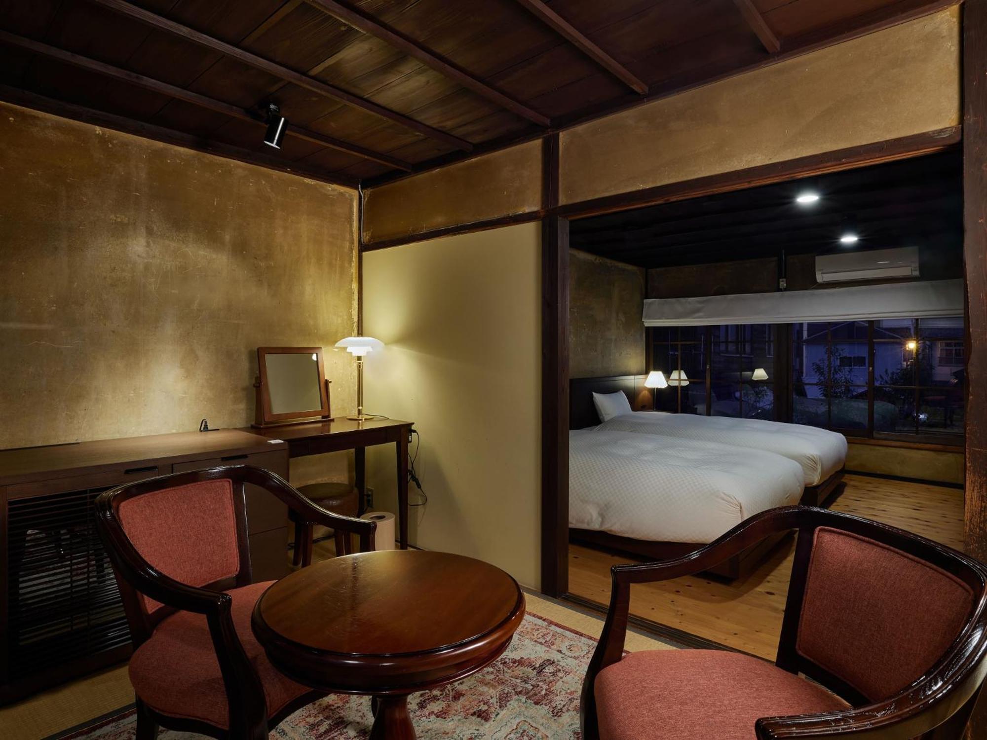 Nipponia Hotel Ozu Castle Town Exterior foto